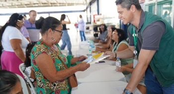 Estado entrega escrituras em Uruaçu e sorteia casas em Mutunópolis
